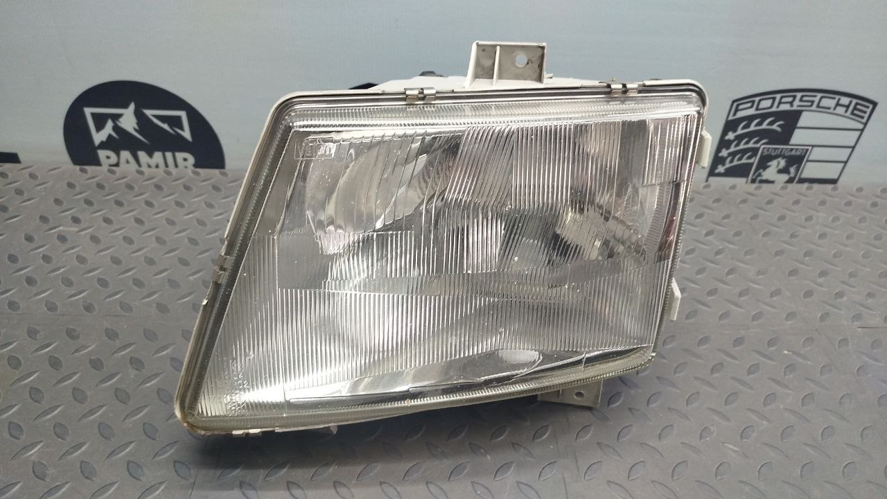 Фара левая Mercedes Vito/W638 1996-2003