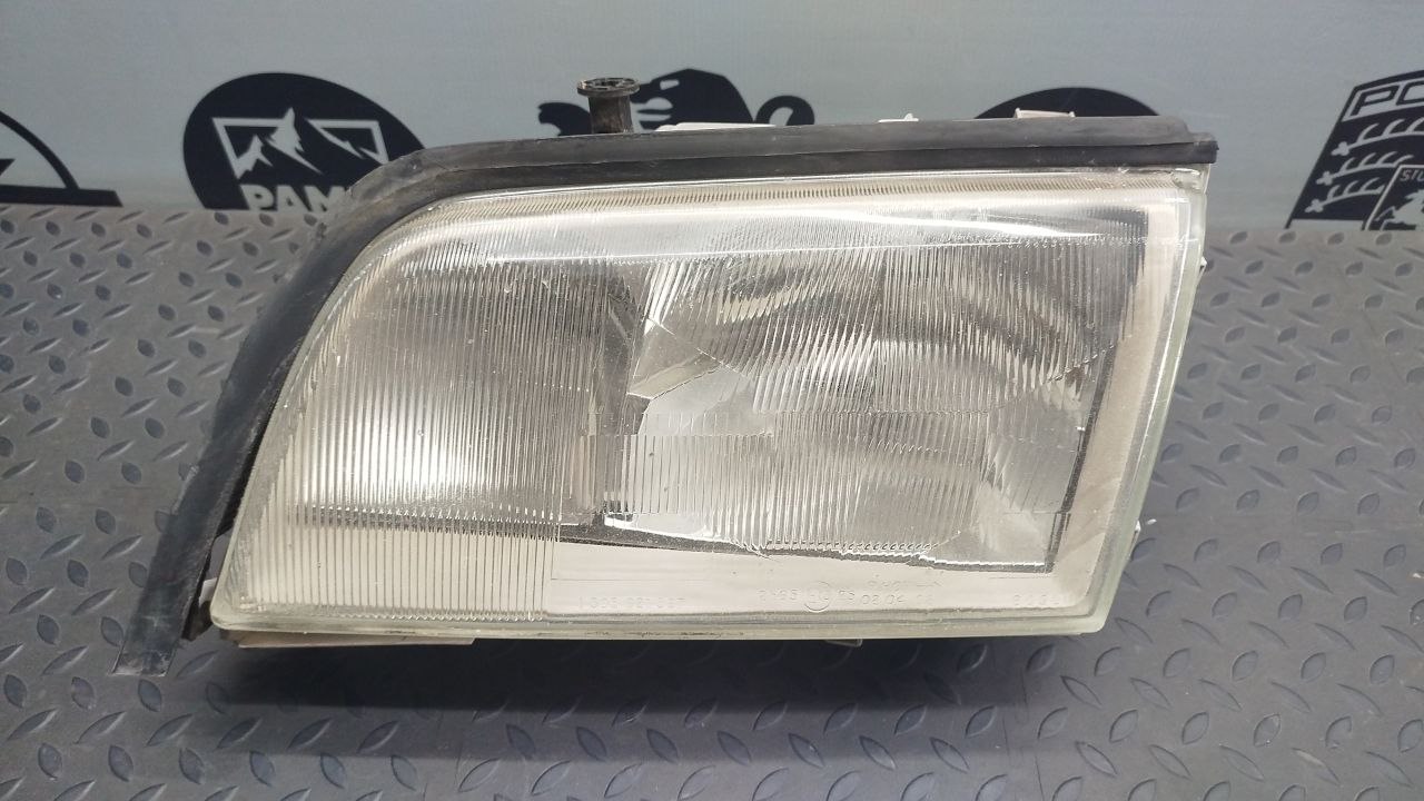 Фара левая Mercedes C/W202 1993-2001