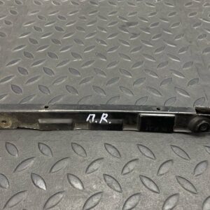 Кронштейн бампера передний правый Mercedes E/W211 2002-2009