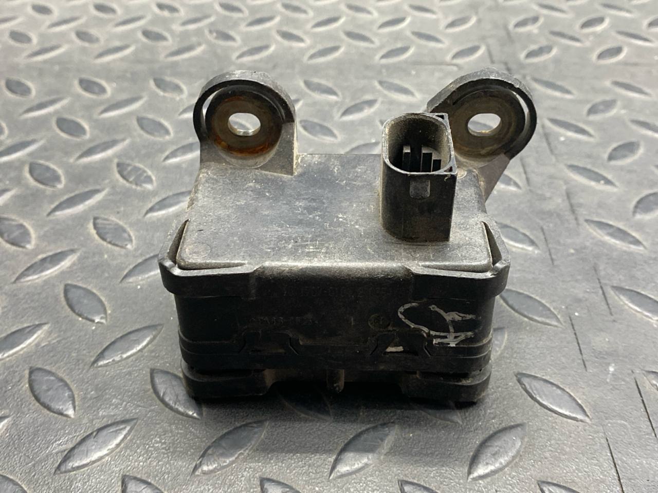 Датчик ускорения Mercedes C/W203 2000-2008