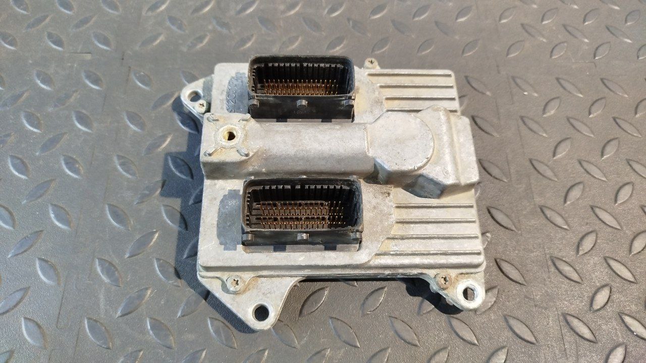 Блок управления двигателем Opel Zafira/B 2005-2014