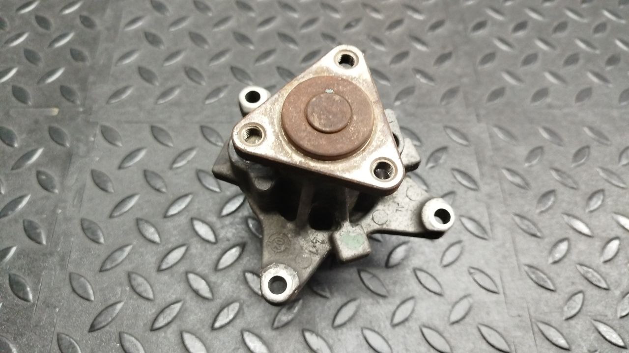 Насос водяной (Помпа) Ford Mondeo/3 2000-2007