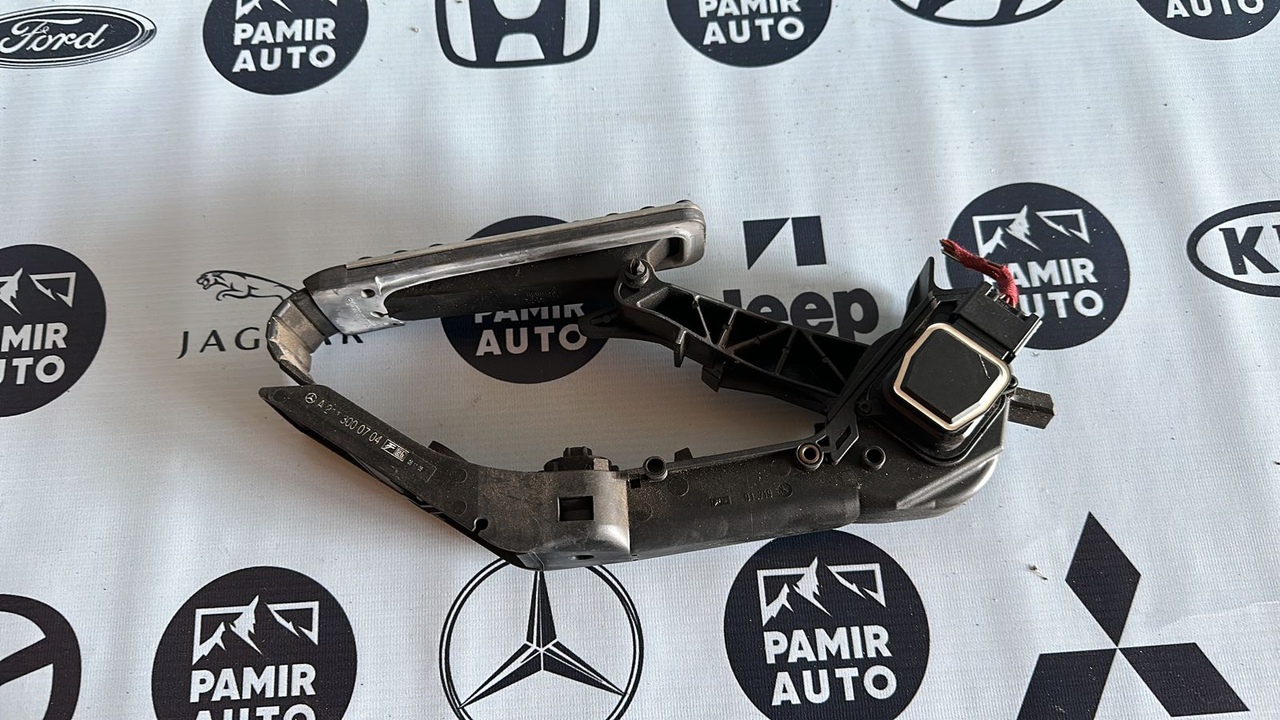 Педаль газа Mercedes E/W211 2002-2009