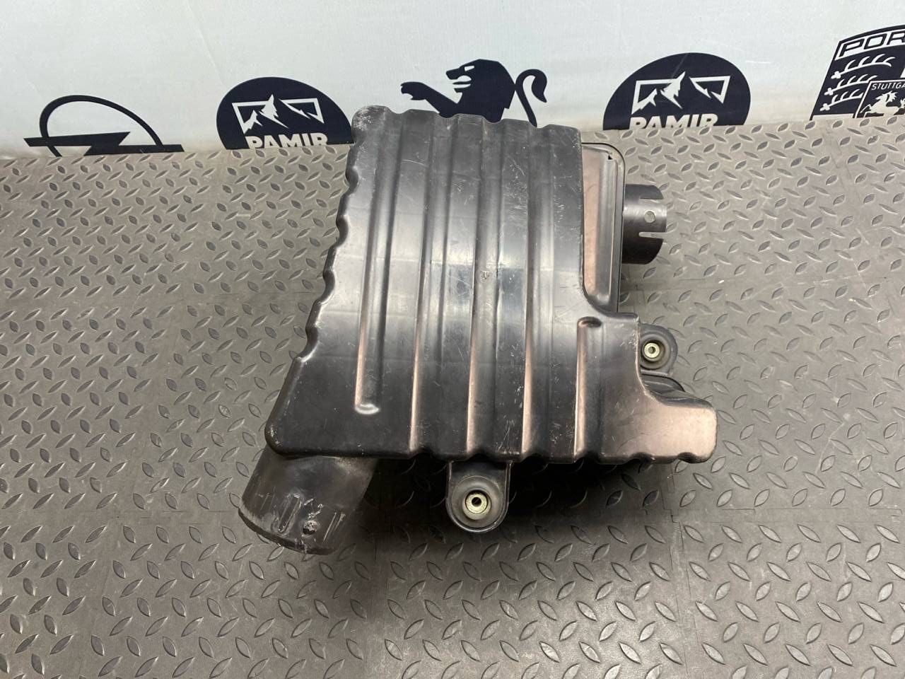 Резонатор воздушного фильтра Ford Mondeo/3 2000-2007