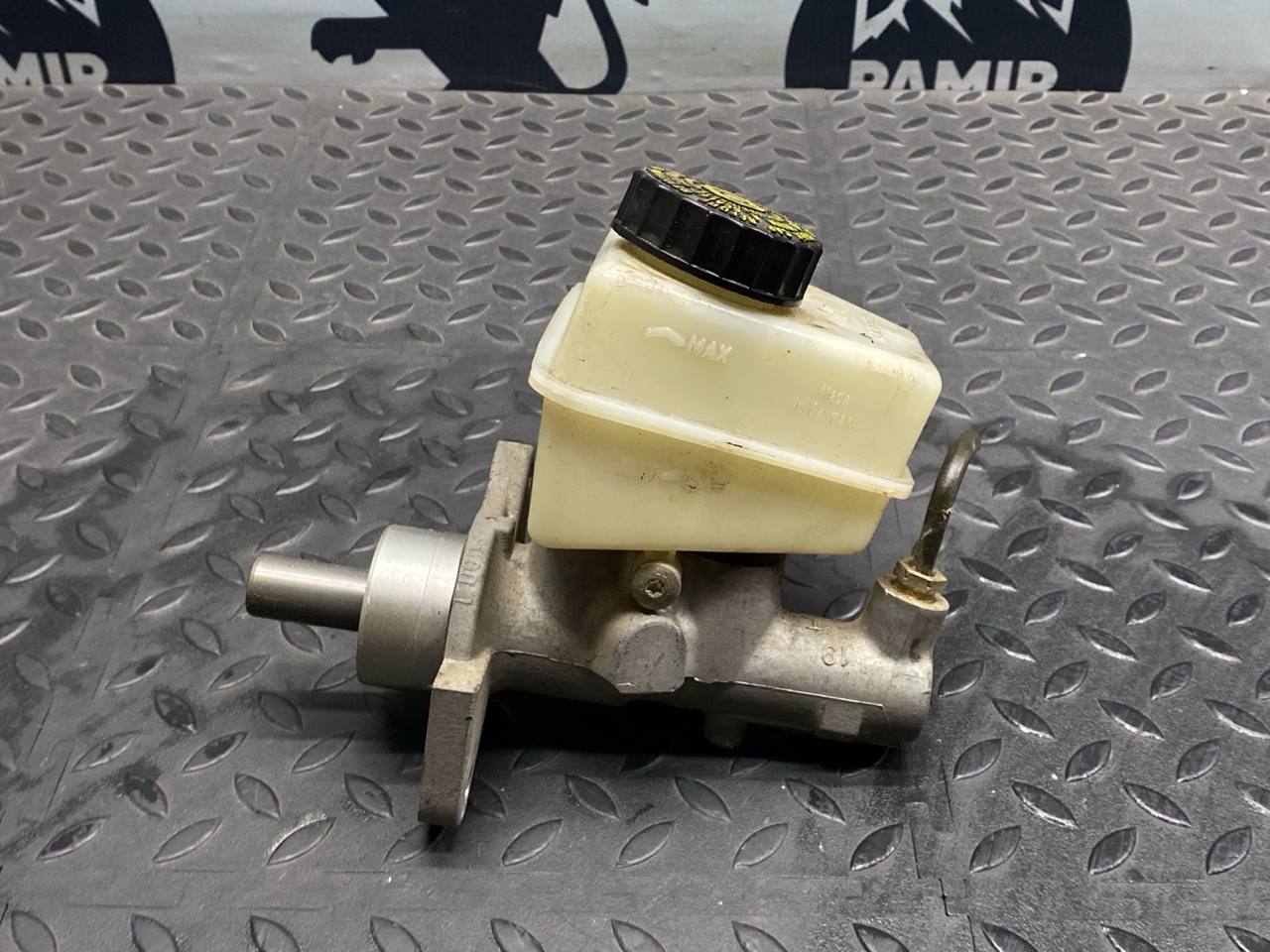 Цилиндр тормозной главный Mercedes C/W202 1993-2001