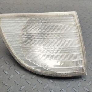 Поворотник правый Mercedes Vito/W638 1996-2003