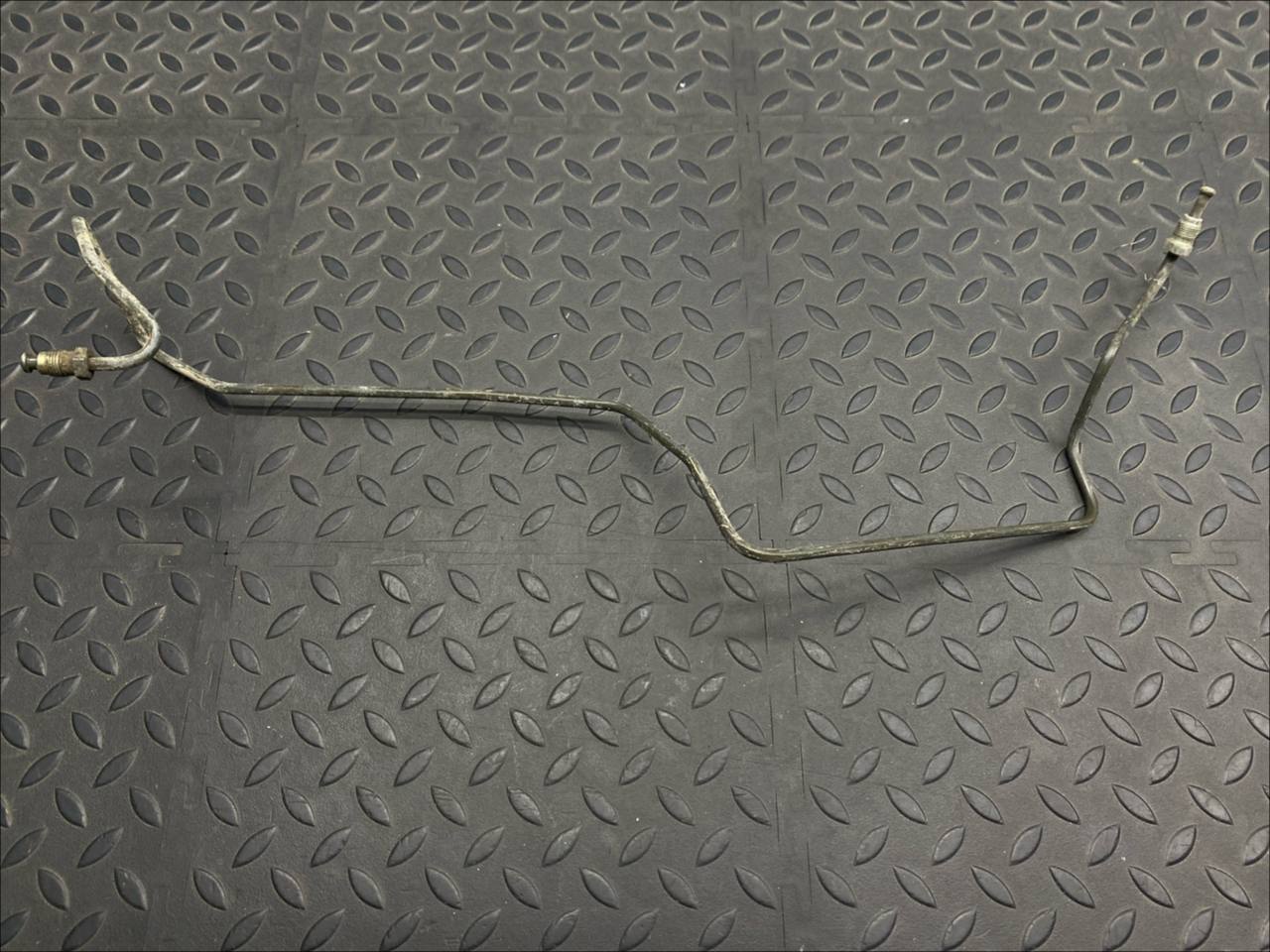 Трубка тормозная Ford Transit 2000-2006