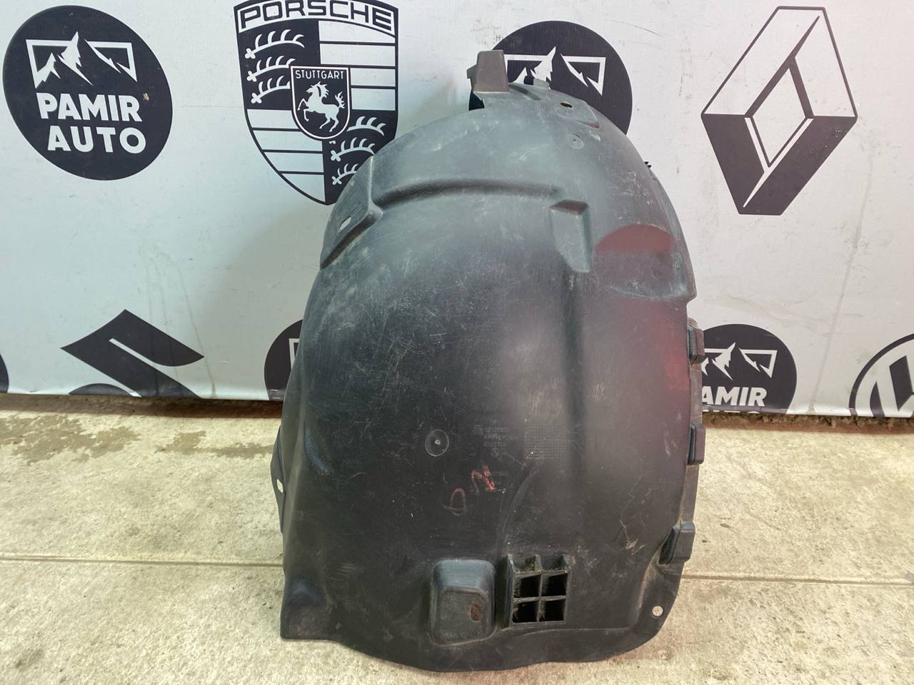 Локер (Подкрылок) передний правый Opel Astra/H 2004-2014