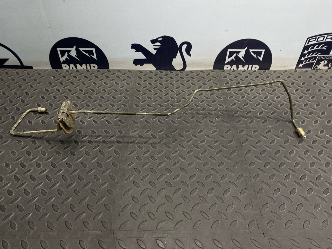 Трубка тормозная Ford Transit 2000-2006