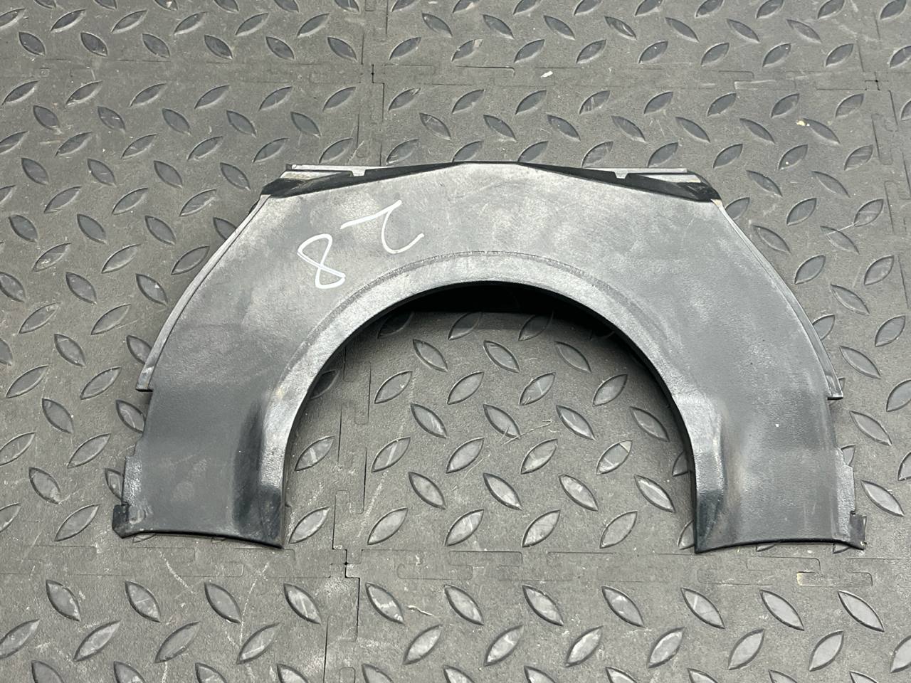 Решетка под лобовое стекло (Жабо) Mercedes E/W210 1995-2003