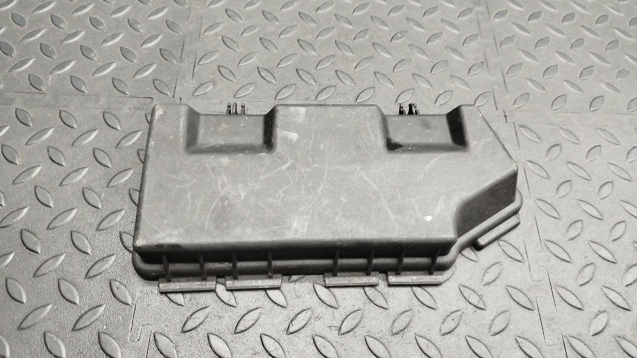 Крышка блока предохранителей Mercedes M/W164 2005-2011