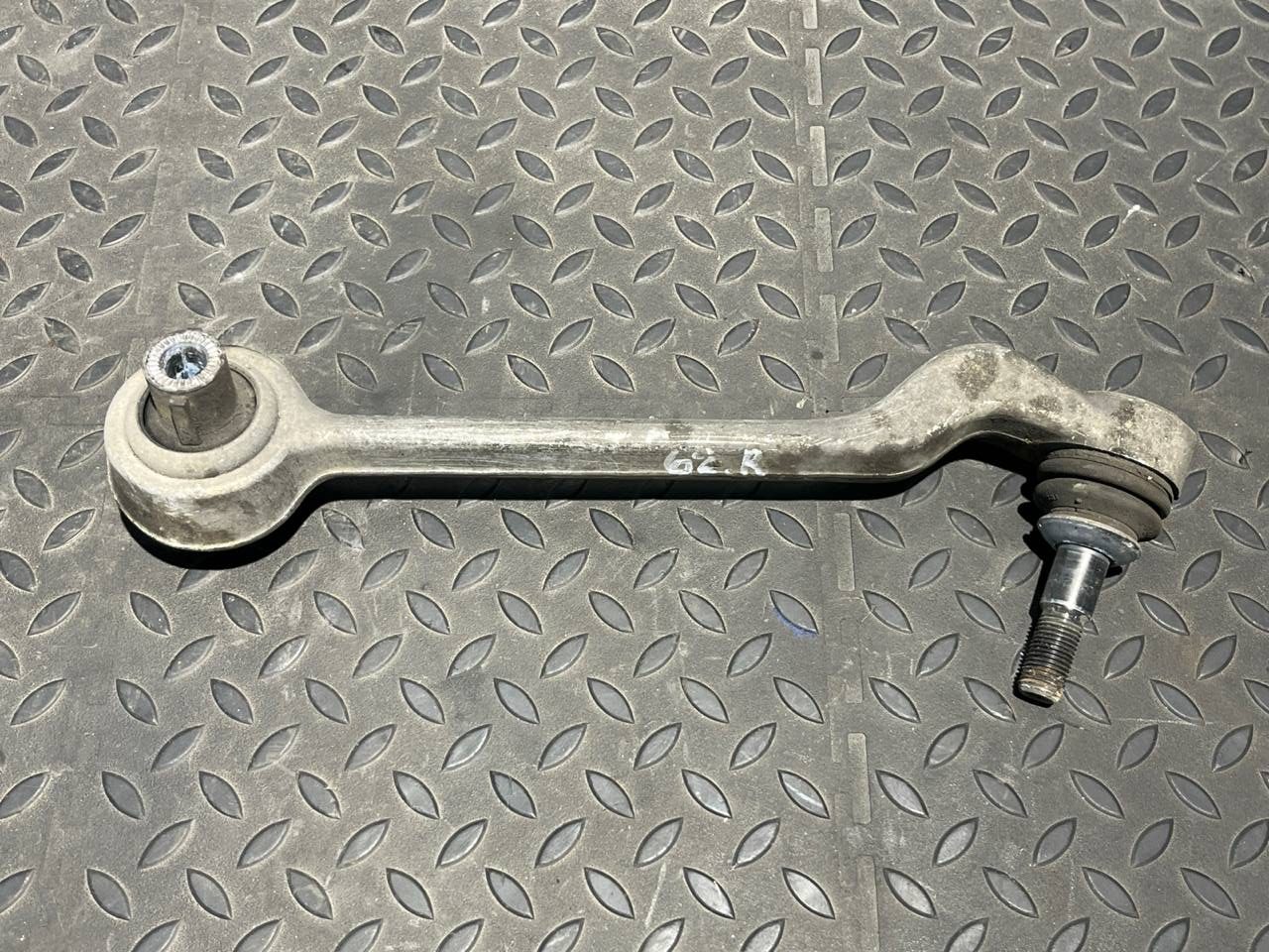 Рычаг передний правый BMV 3/E90 2004-2013