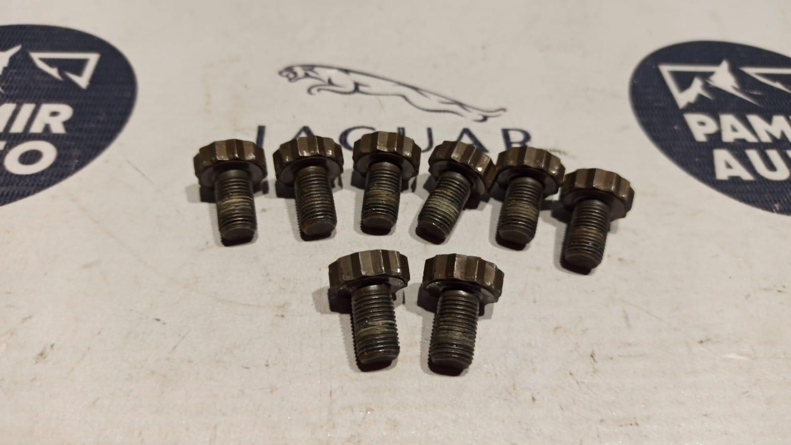 Болт маховика Mercedes B/W245 2005-2011