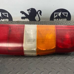 Фонарь задний правый Ford Transit 2000-2006