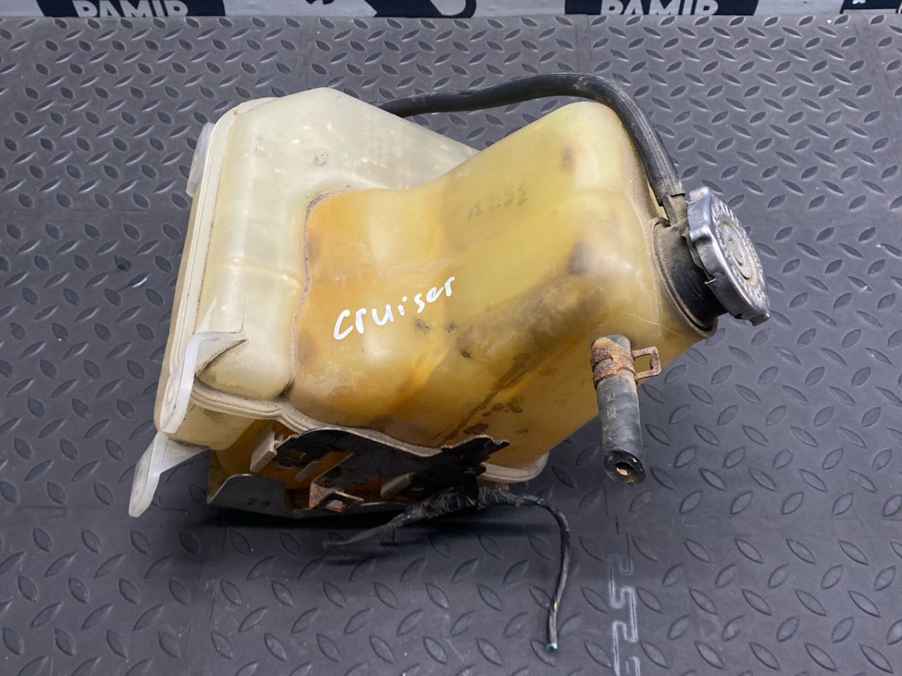 Бачок расширительный Chrysler PT Cruiser 2000-2010