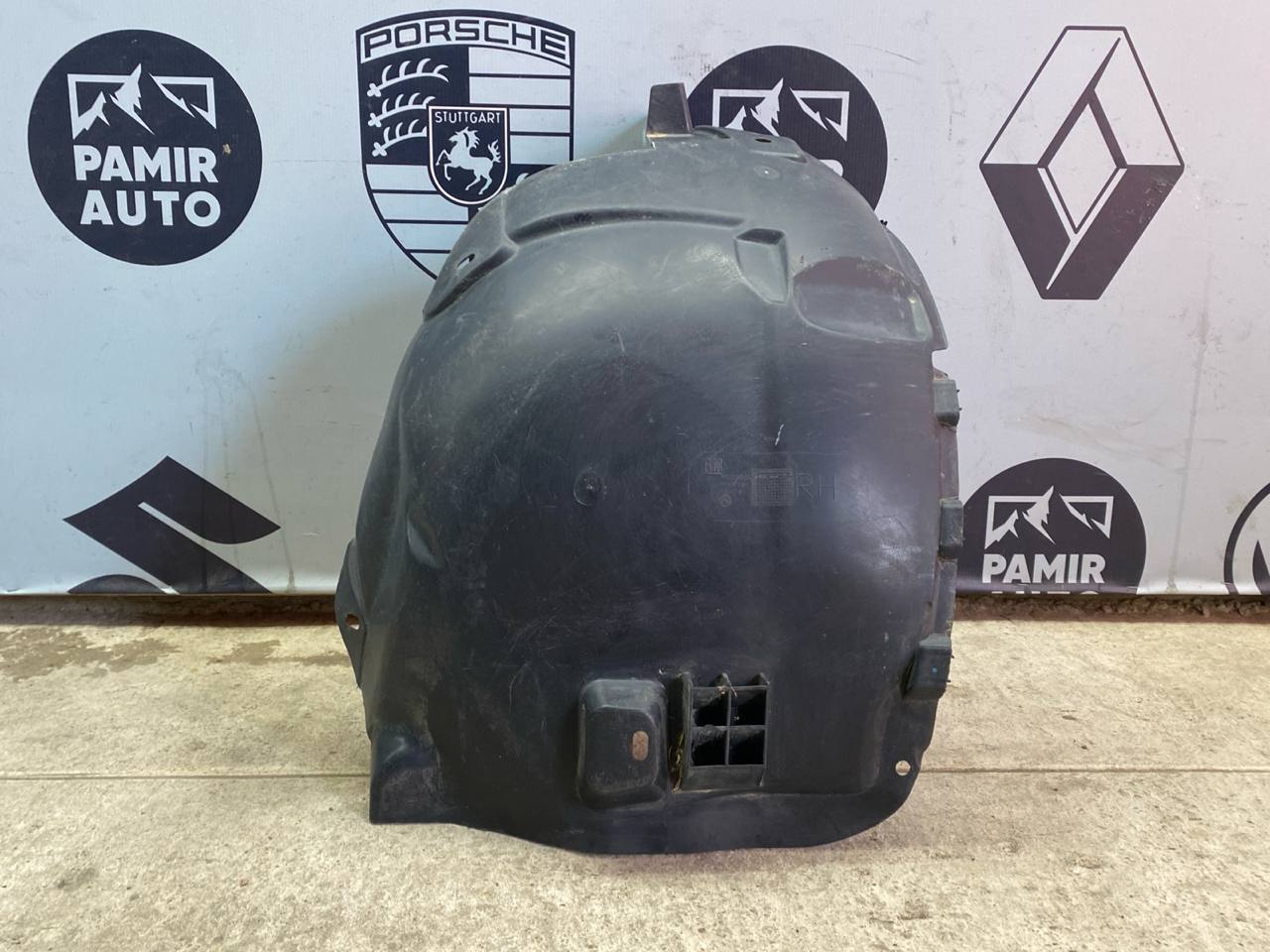 Локер (Подкрылок) передний правый Opel Astra/H 2004-2014