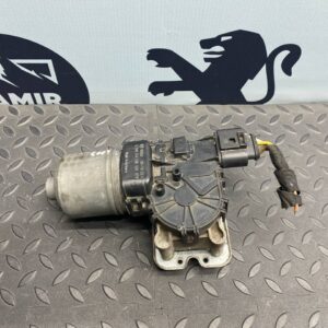 Моторчик стеклоочистителя Opel Astra/H 2004-2014