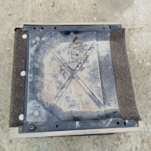 Тумба сиденья передняя правая Mercedes Vito/W638 1996-2003