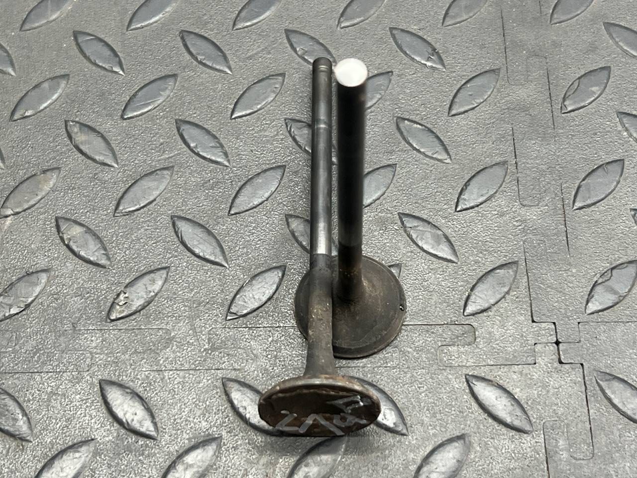 Клапан выпускной Ford Mondeo/3 2000-2007