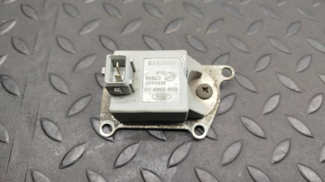 Конденсатор Ford Mondeo/3 2000-2007