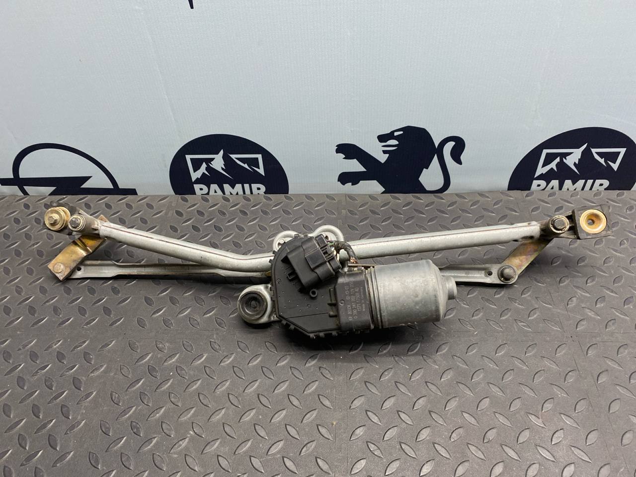 Трапеция стеклоочистителя Ford Mondeo/3 2000-2007