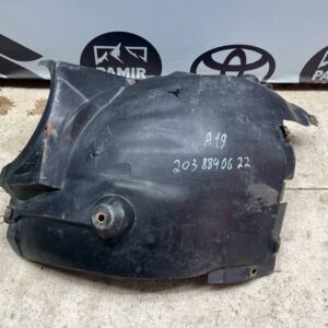 Локер (Подкрылок) передний правый Mercedes C/W203 2000-2008