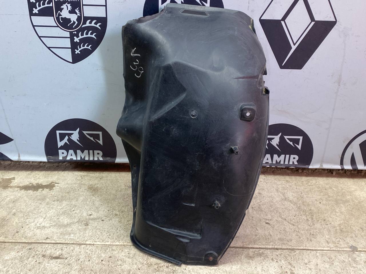 Локер (Подкрылок) задний левый BMW 3/E46 1998-2007