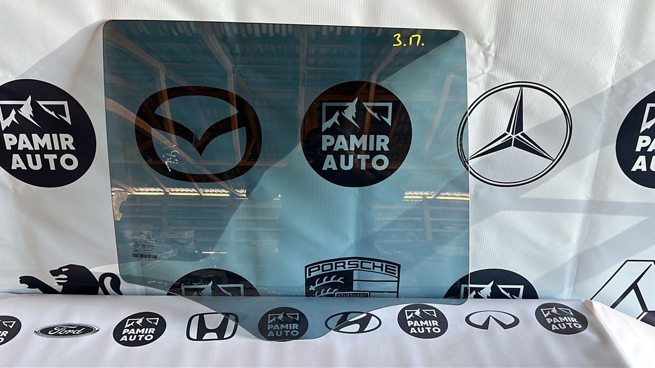 Стекло двери заднее правое Mercedes E/W211 2002-2009