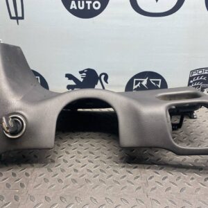 Накладка на торпедо левая Mercedes C/W203 2000-2008