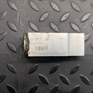 Клапан кондиционера Toyota Avensis/2 2003-2009