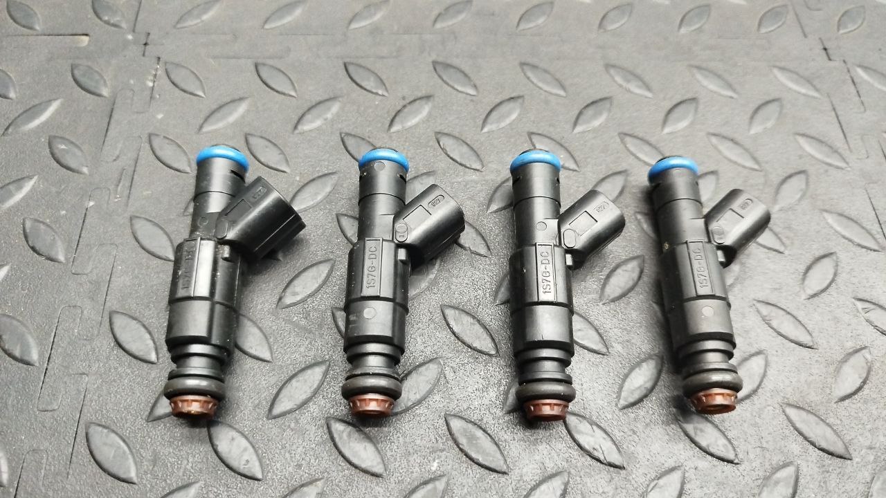 Форсунка бензиновая Ford Mondeo/3 2000-2007