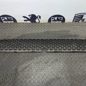 Решетка радиатора Ford Transit 2000-2006