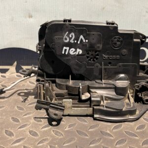 Замок двери передний левый BMW 3/E90 2004-2013