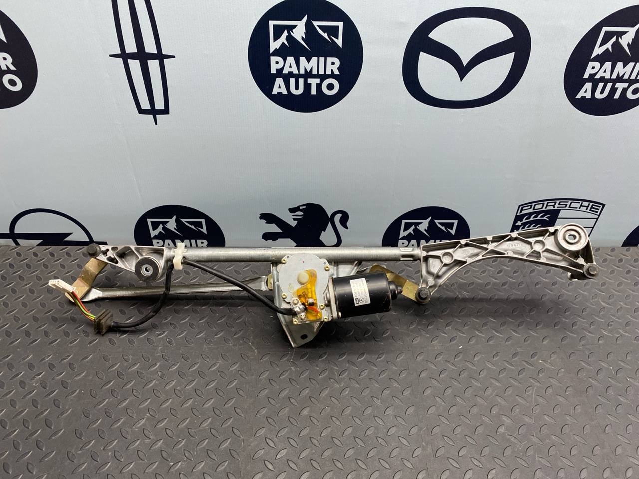 Трапеция стеклоочистителя Mercedes C/W203 2000-2008