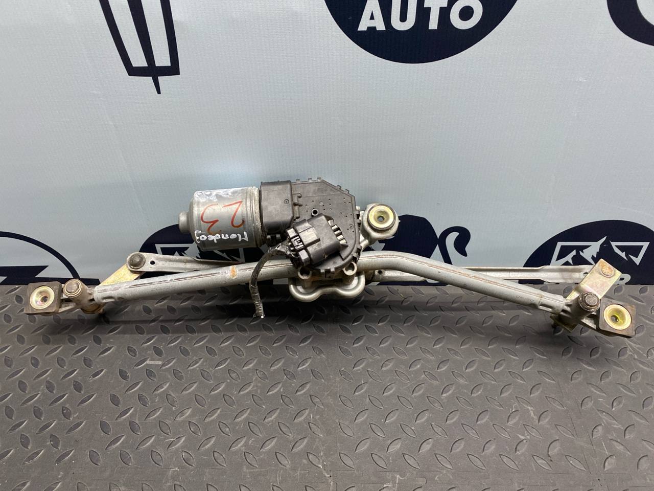 Трапеция стеклоочистителя Ford Mondeo/3 2000-2007