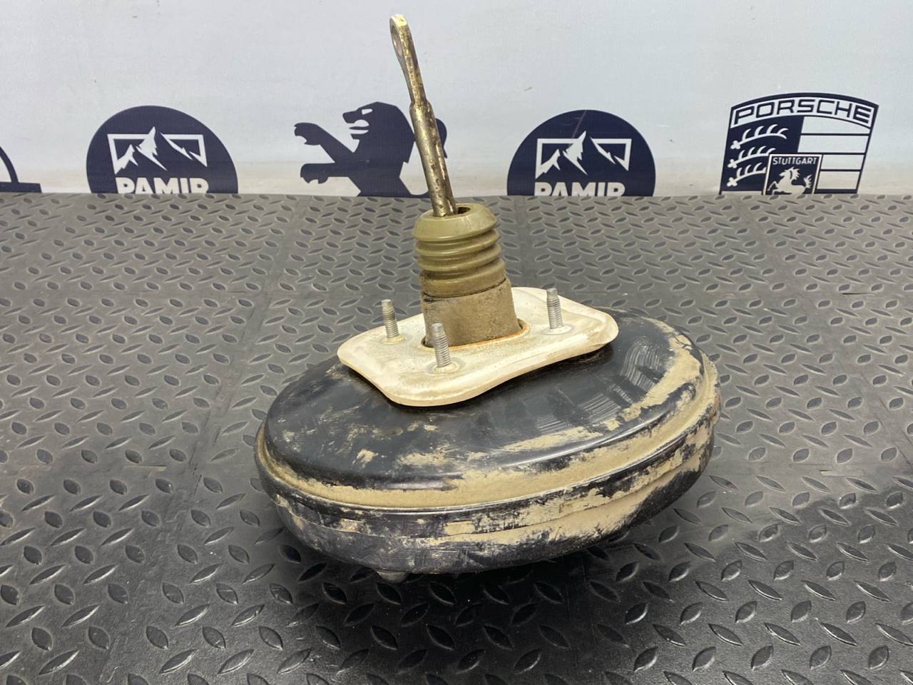 Усилитель тормозов вакуумный Ford Transit 2000-2006