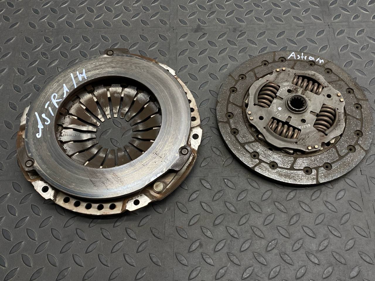 Сцепление (Комплект) Opel Astra/H 2004-2014