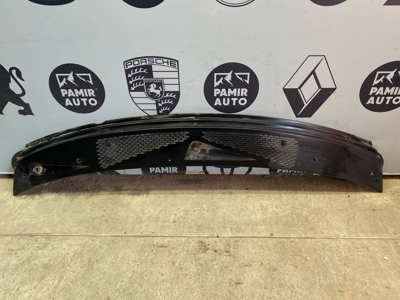 Решетка под лобовое стекло (Жабо) Ford Transit 2000-2006