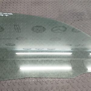 Стекло двери переднее правое Chrysler PT Cruiser 2000-2010