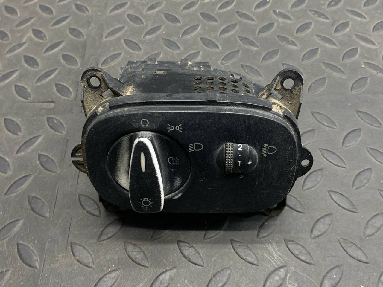 Переключатель света фар Ford Transit 2000-2006