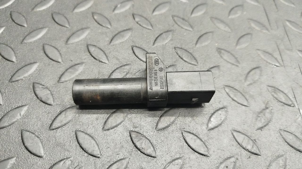 Датчик положения коленвала Mercedes E/W210 1995-2003