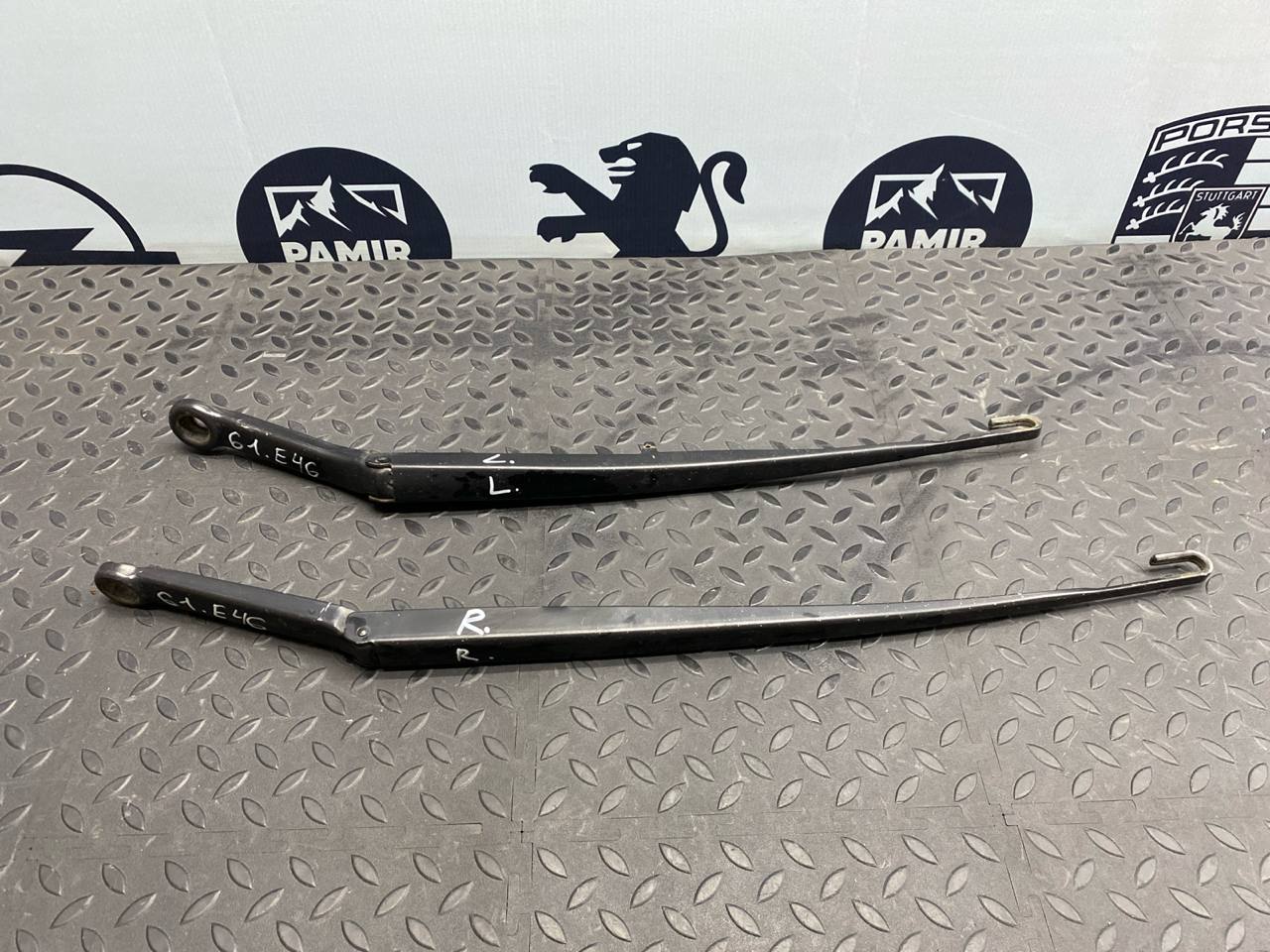 Поводок стеклоочистителя BMW 3/E46 1998-2007