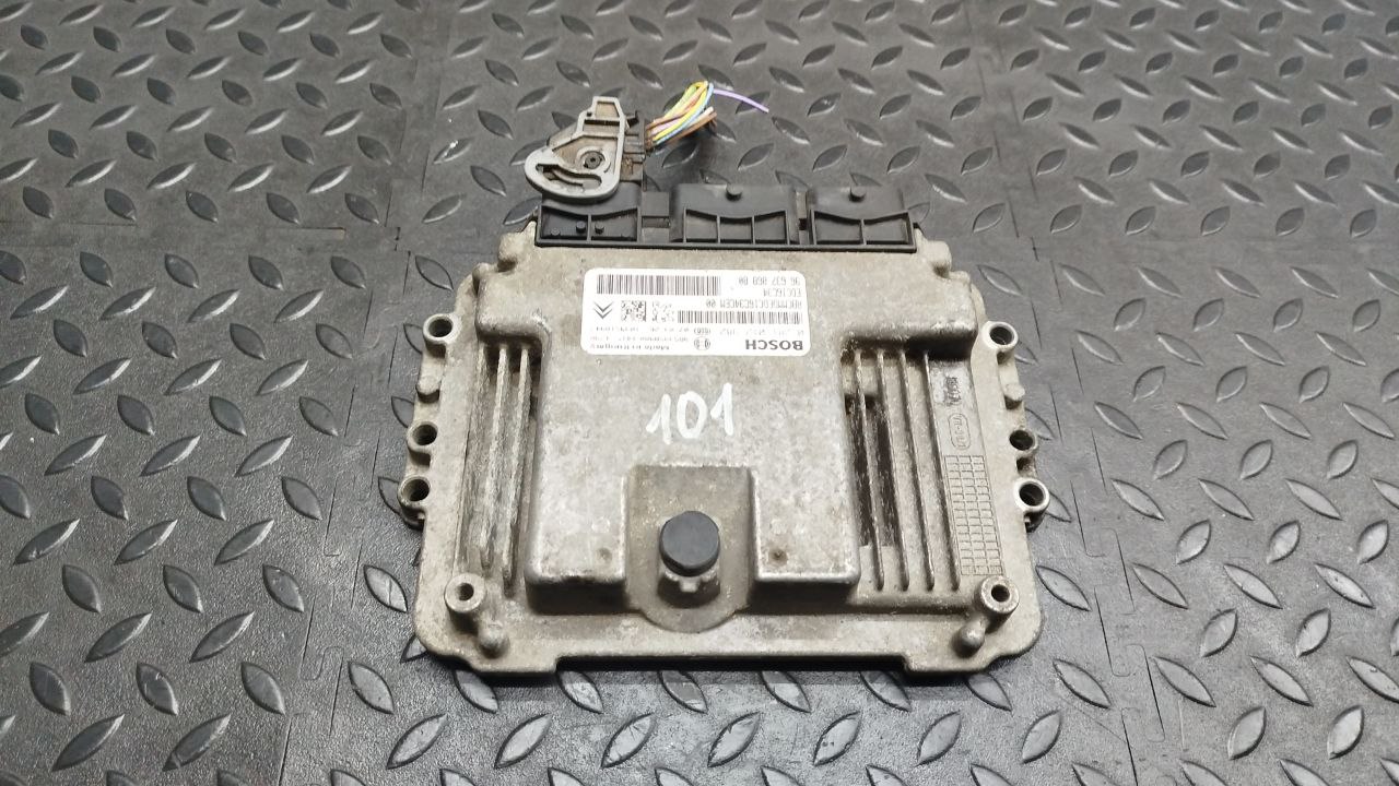 Блок управления двигателем Peugeot Expert/2 2007-2016