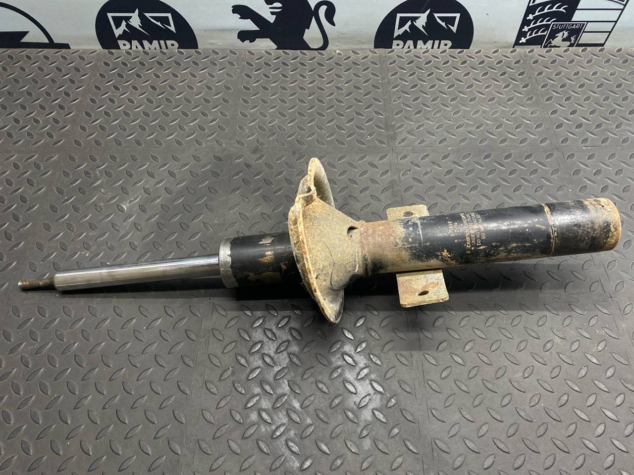 Амортизатор передний Ford Transit 2000-2006