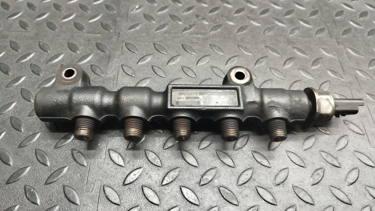 Рампа топливная Peugeot Expert/2 2007-2016