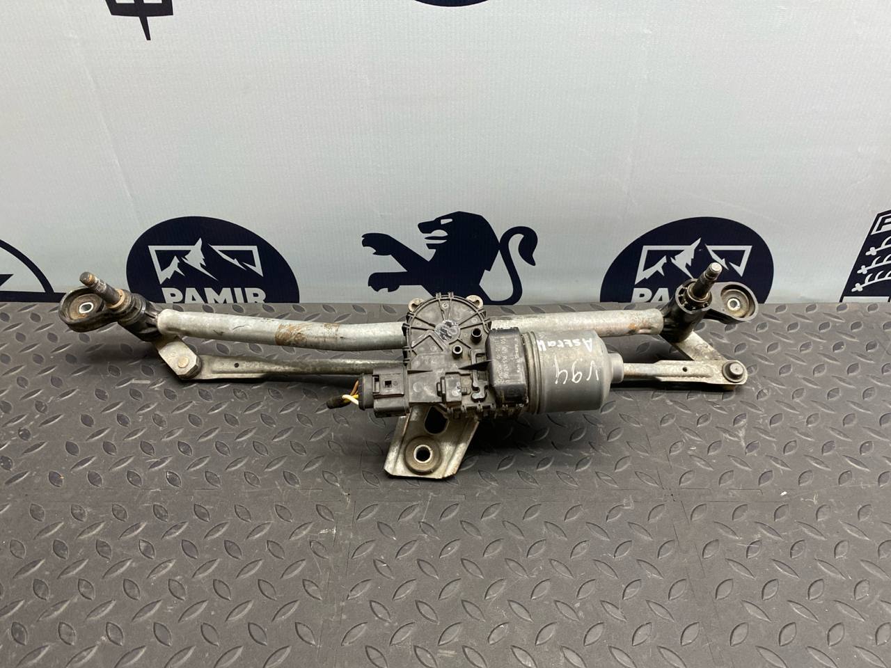 Трапеция стеклоочистителя Opel Astra/H 2004-2014