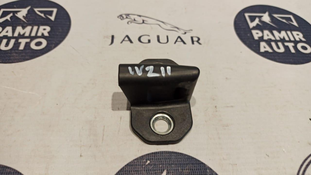 Ответная часть замка двери Mercedes E/W211 2002-2009