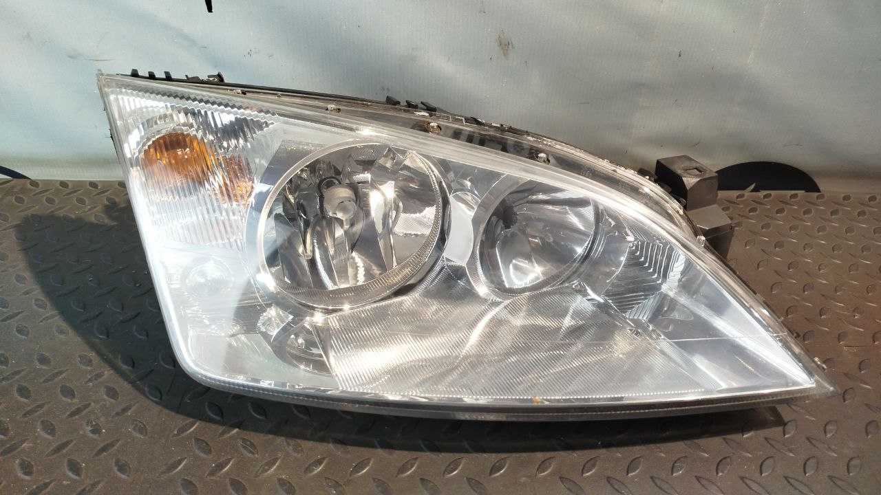 Фара правая Ford Mondeo/3 2000-2007