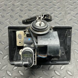 Замок крышки багажника Mercedes C/W202 1993-2001