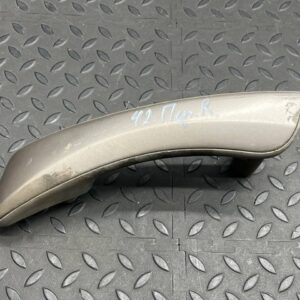 Ручка двери передняя правая Renault Scenic/2 2003-2009